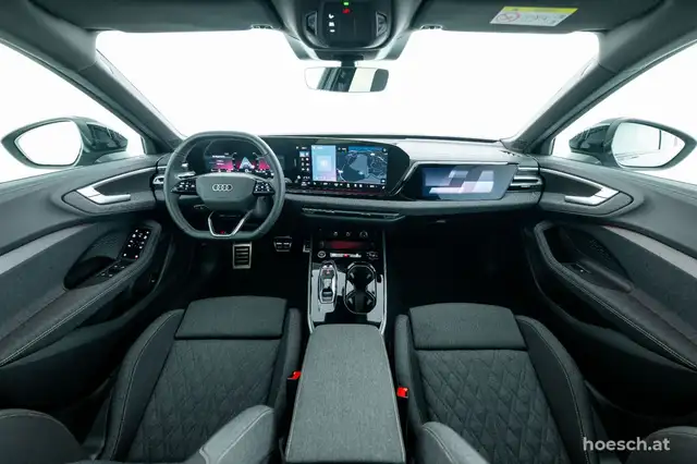 Audi A5 view 5