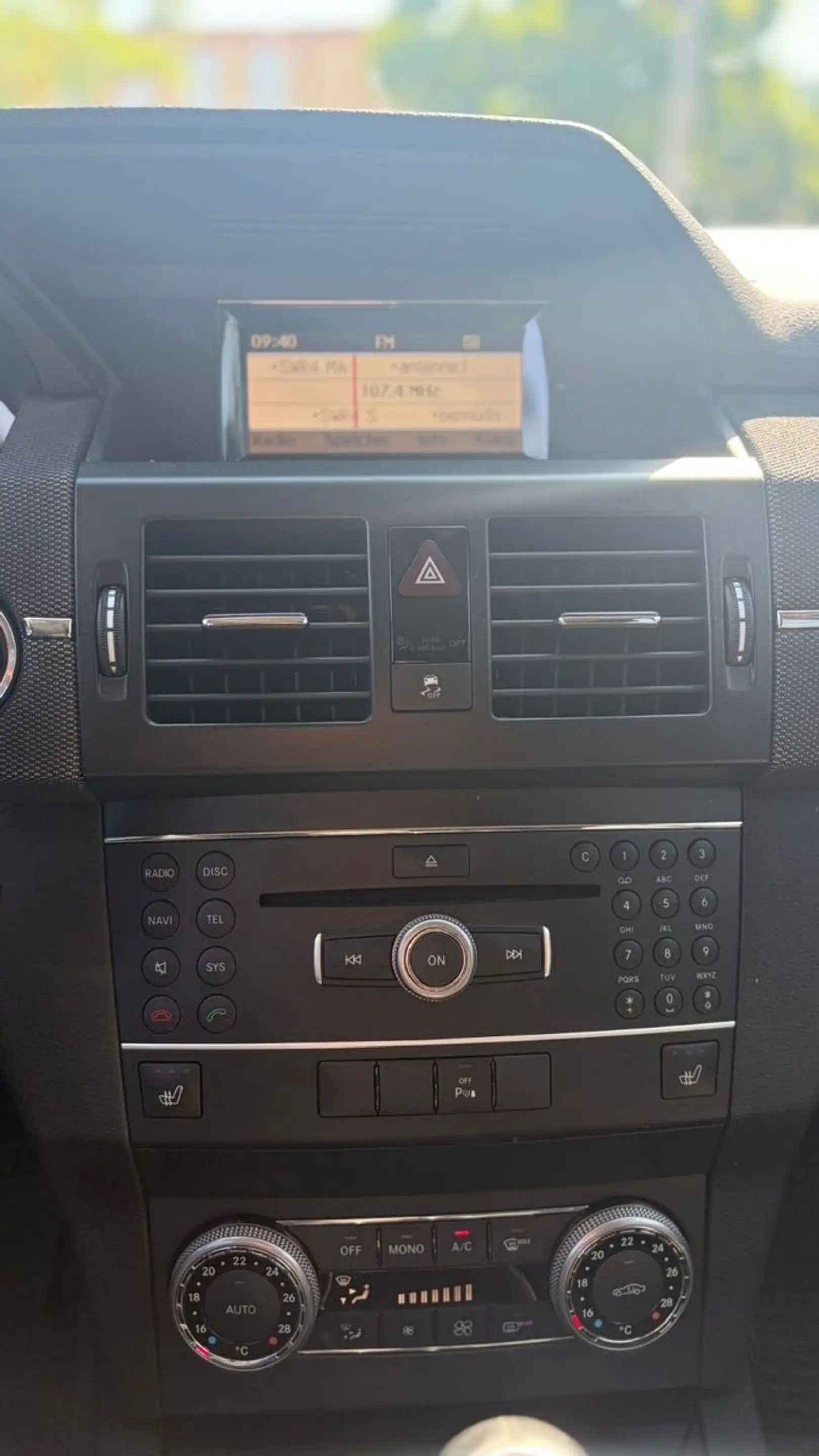 Mercedes-Benz GLK 200 CDI|NAVI|AHK|SHZ|PDC|NUR 36.000KM| — photo 5