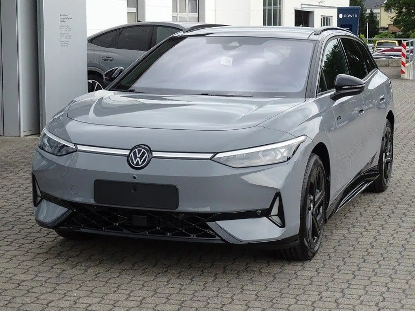 Volkswagen ID.7 GTX Plus Tourer 4MOTION 250kW Gris - 2