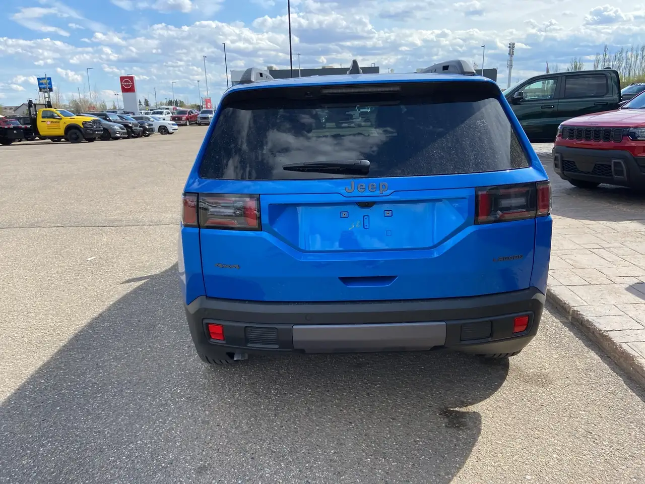 Jeep Cherokee снимка Jeep Cherokee