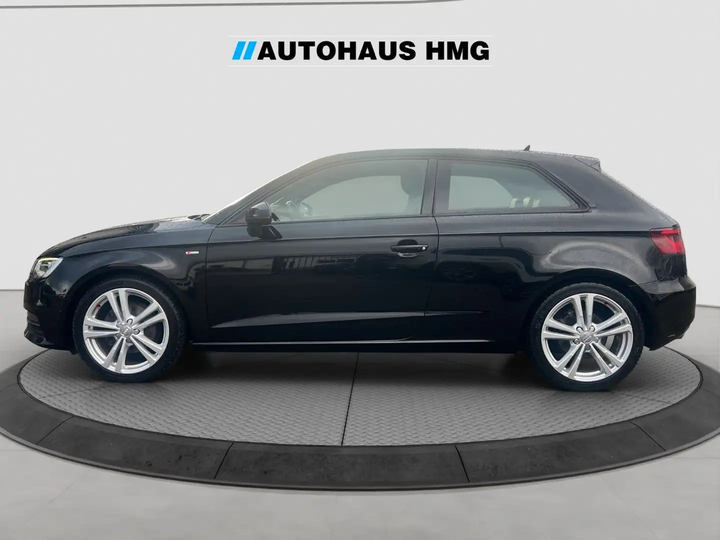 Audi A3 1.6 TDI *S LINE*NAVI*XENON*BESCHREIBUNG LESEN Zwart - 2