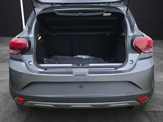 Dacia Sandero Stepway view 8
