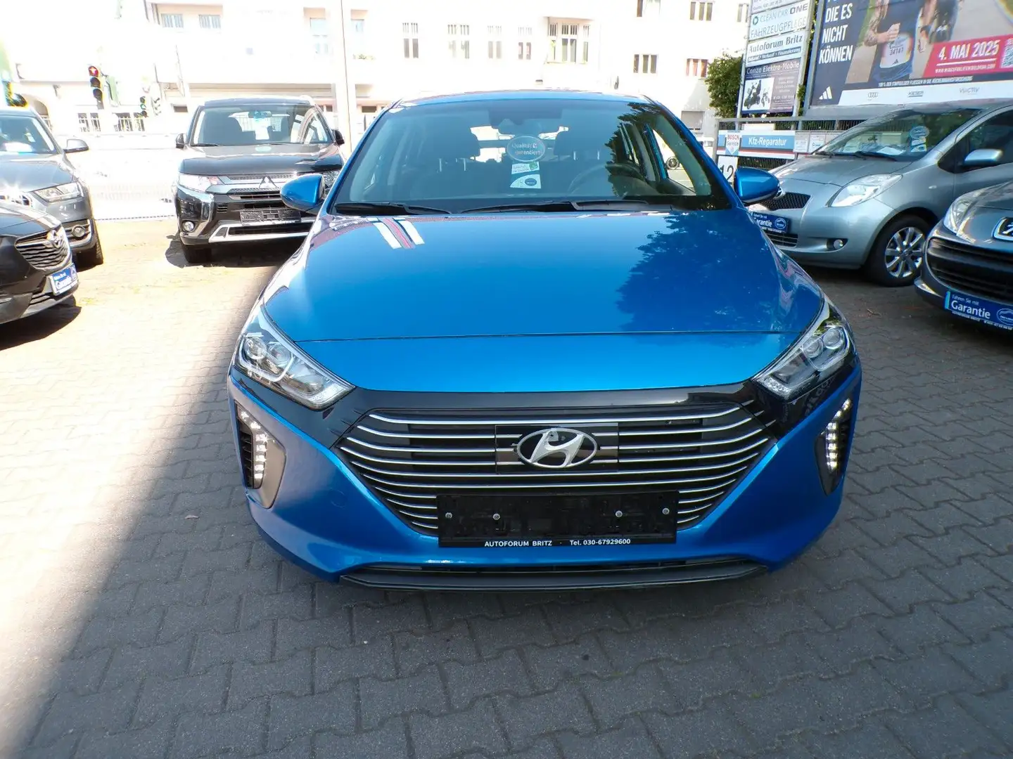 Hyundai IONIQ 1.6l GDi PLUG-IN HYBRID Style - 2