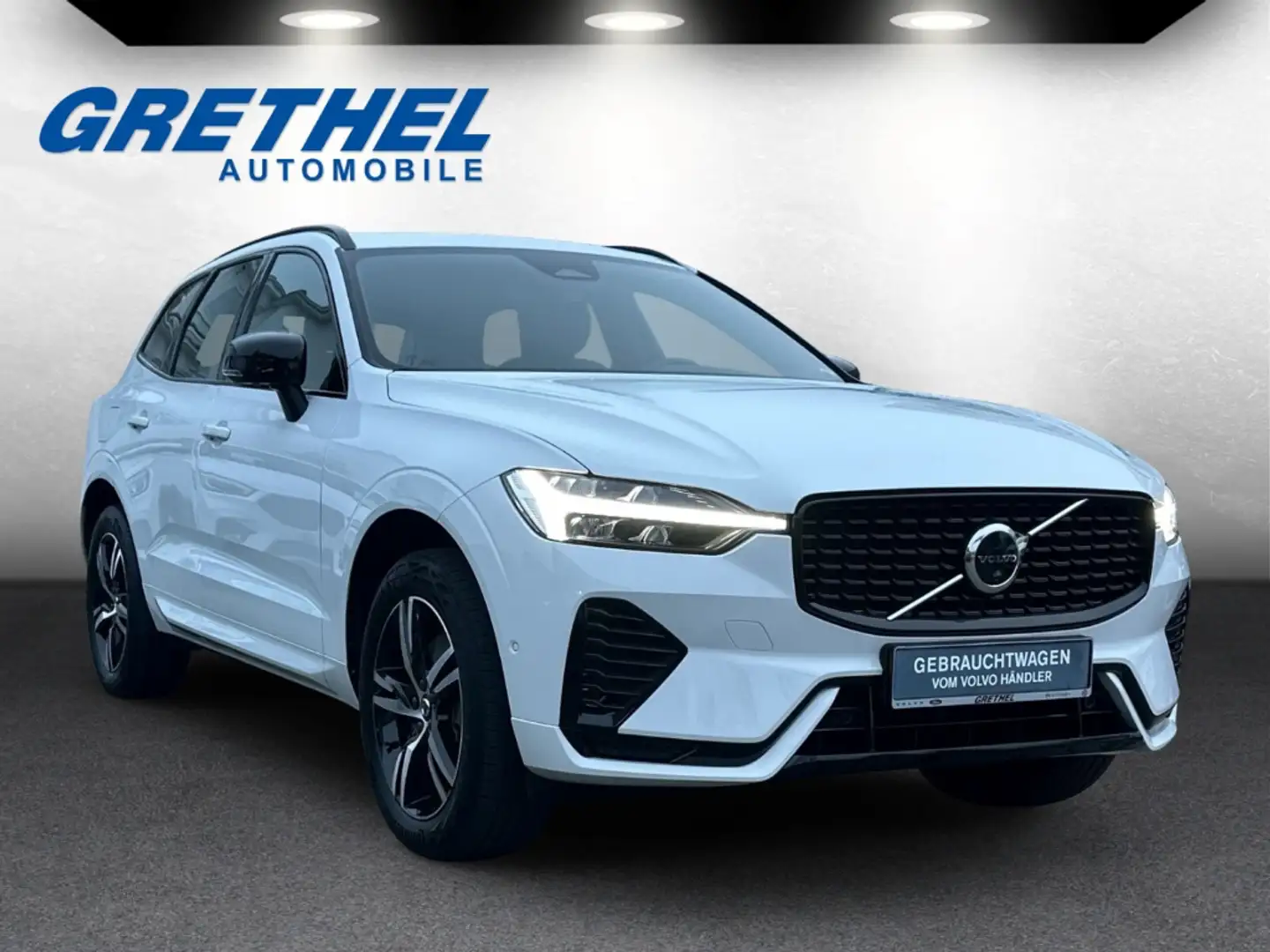 Volvo XC60 R-Design 2WD AHK-klappbar Navi Leder Digitales Coc Wit - 1