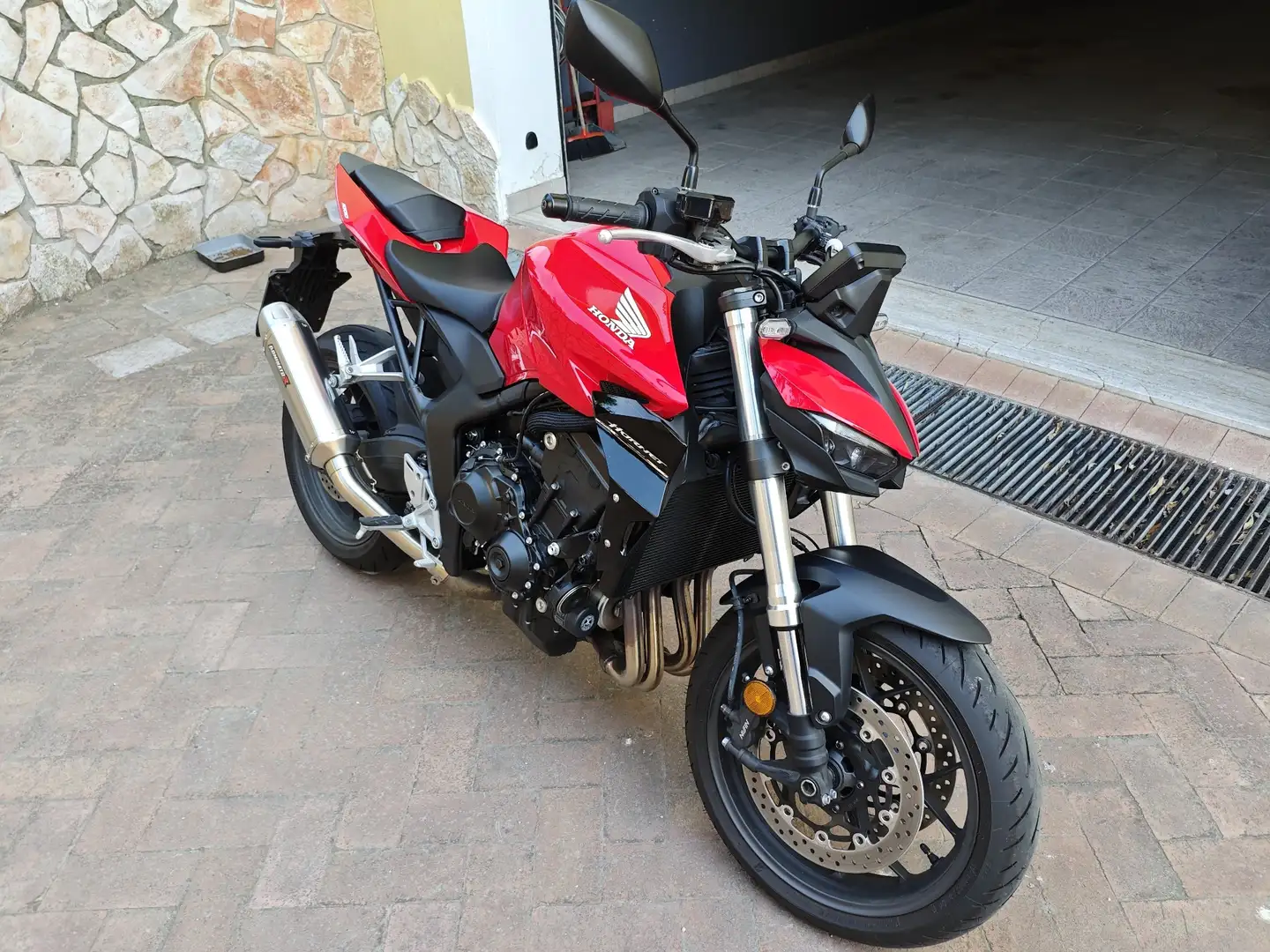 Honda Hornet Cb 1000 Hornet 2025 Rosso - 2