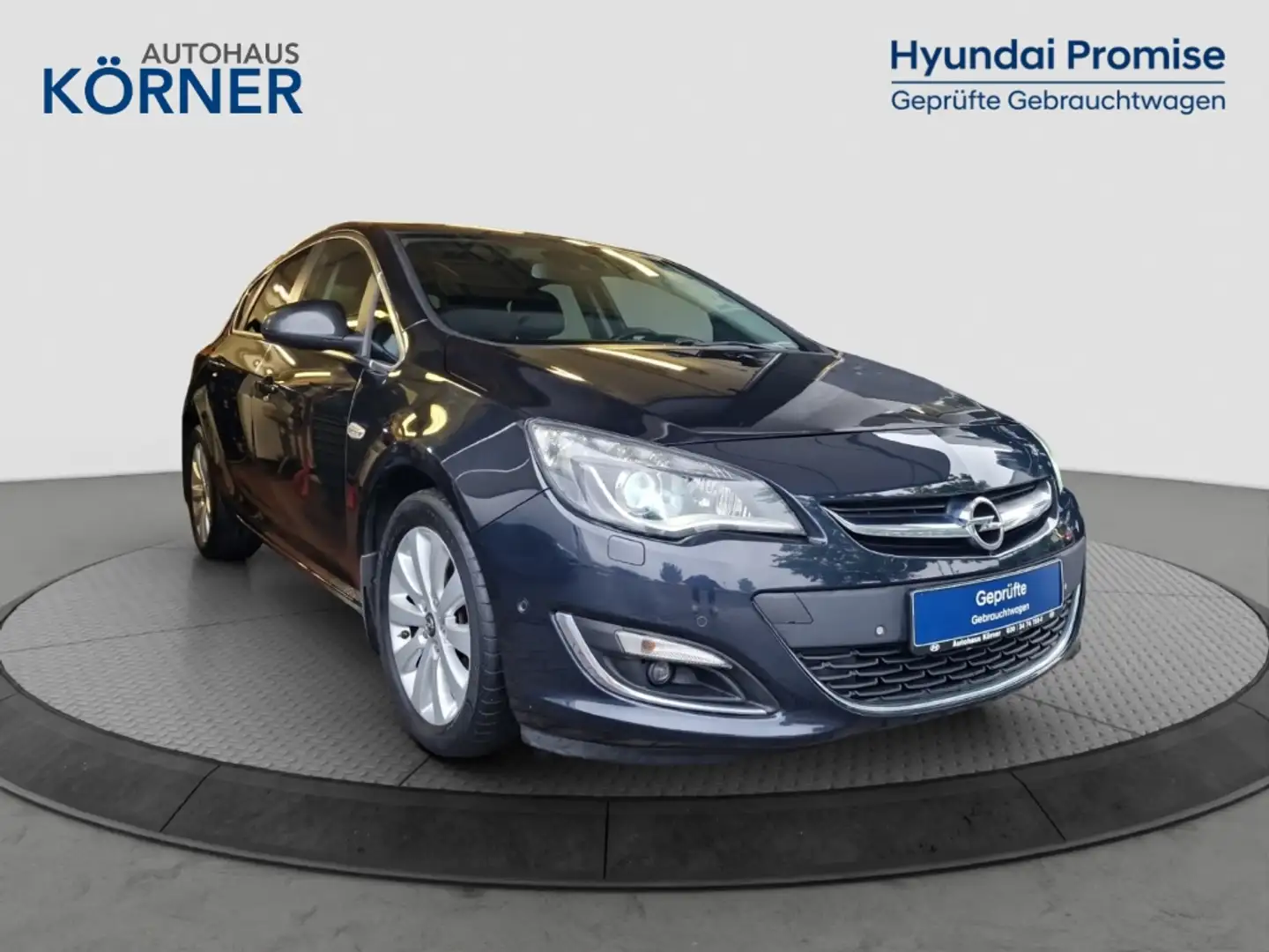 Opel Astra EXCLUSIV 1.6 Turbo *LEDER*SITZHZG*BI-XENON* Schwarz - 1