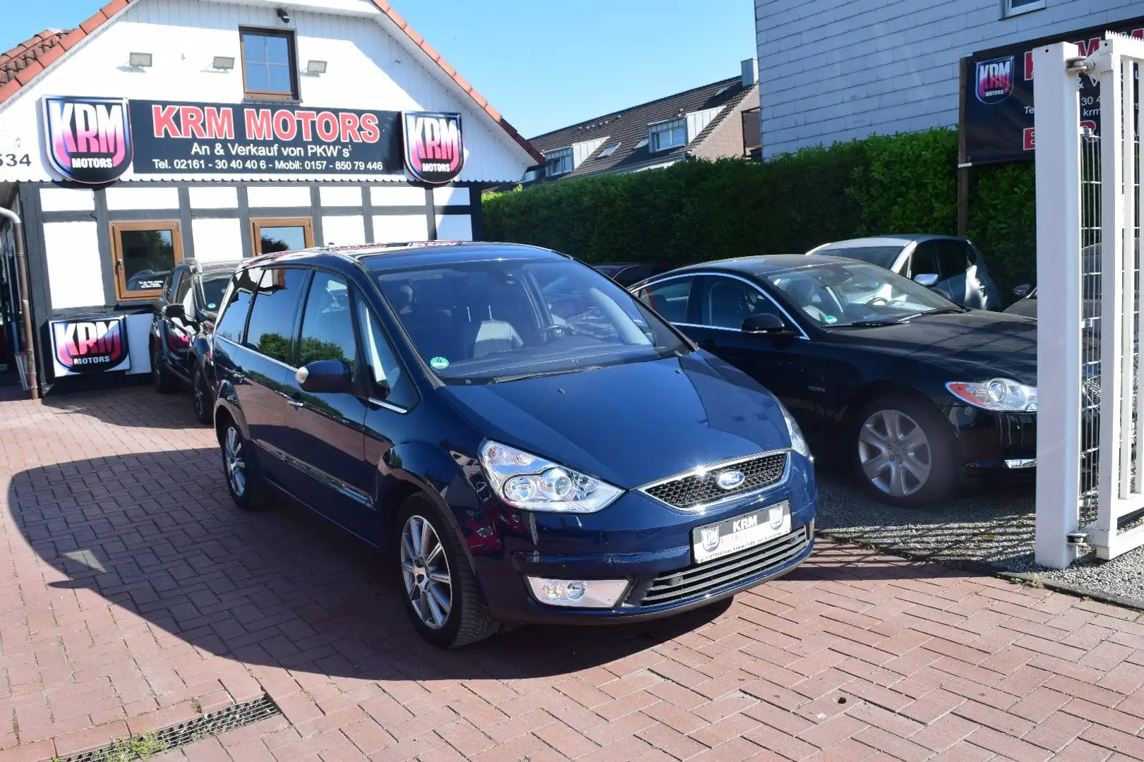 Ford Galaxy 2,3 6-tronic AUTOMATIK,PANORAMADACH,7SITZ Bleu - 2