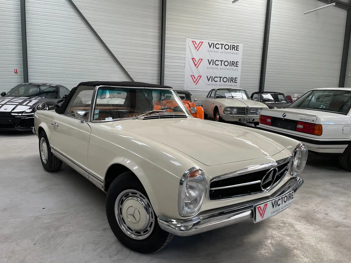 Mercedes-Benz SL 280 W113 Pagode Boite Mécanique White - 2