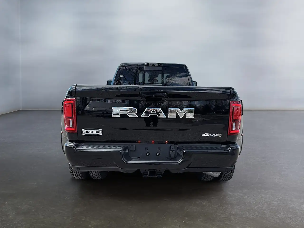 RAM 3500 снимка RAM 3500