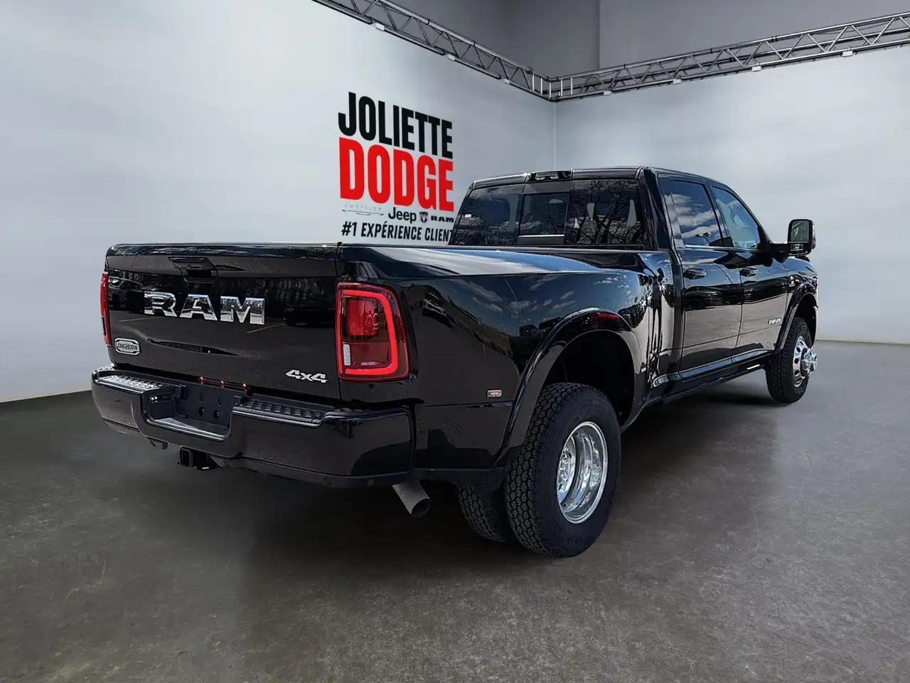 RAM 3500 снимка RAM 3500