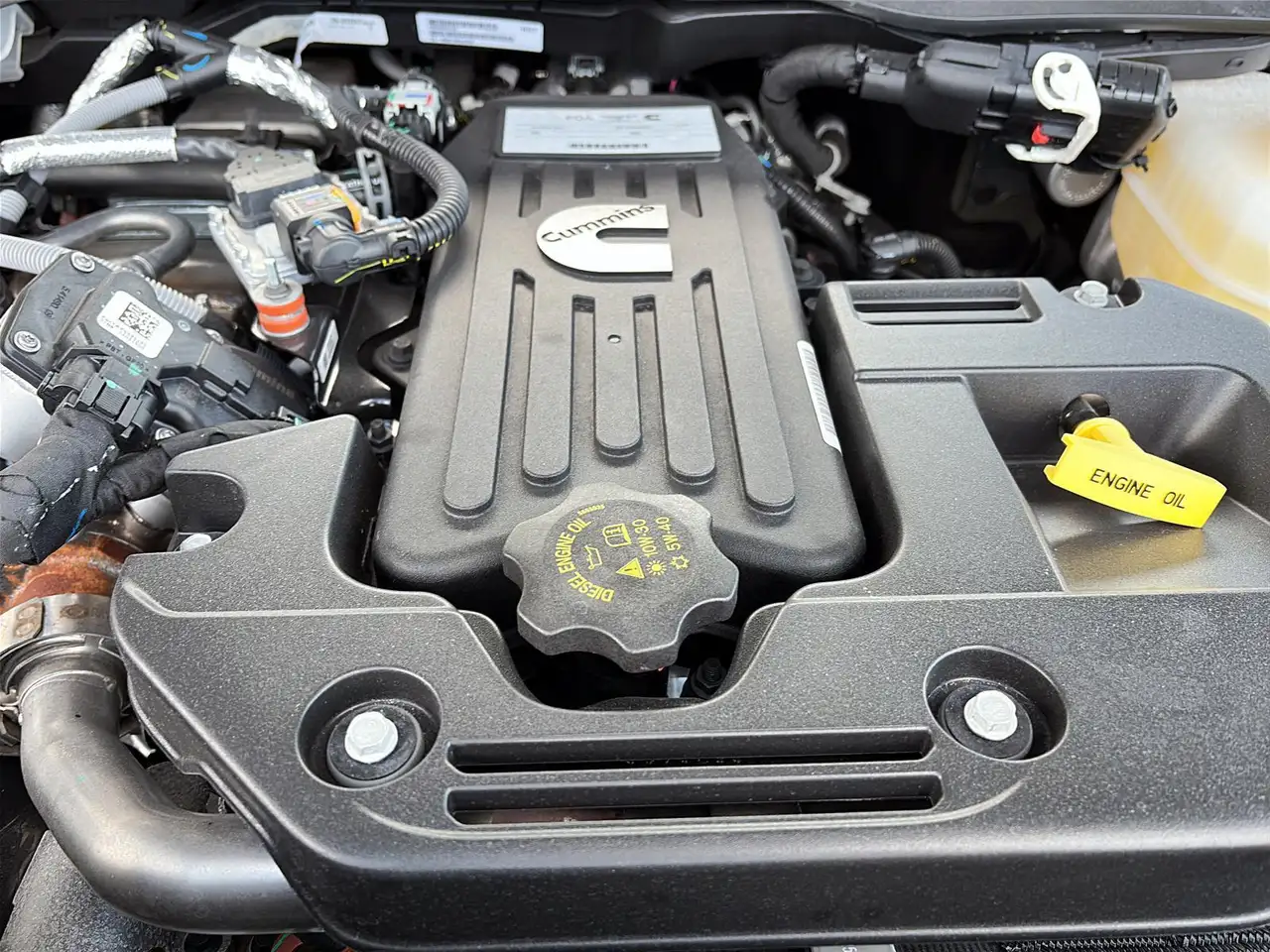 RAM 3500 снимка RAM 3500