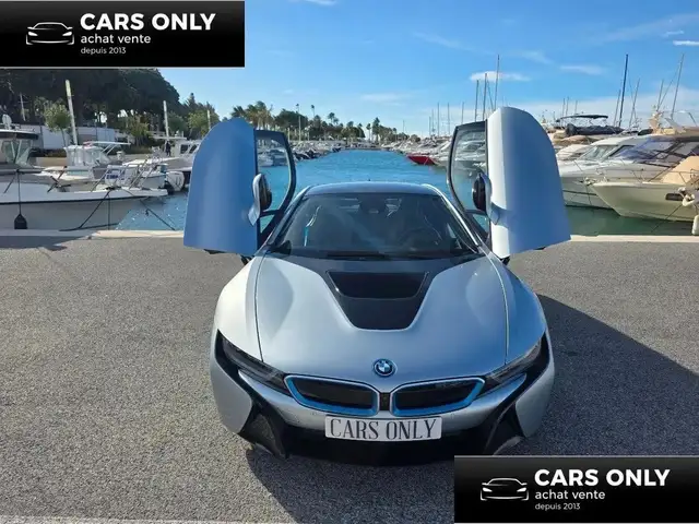 BMW i8 COUPE 1.5 362H 230 PHEV HYBRID BVA