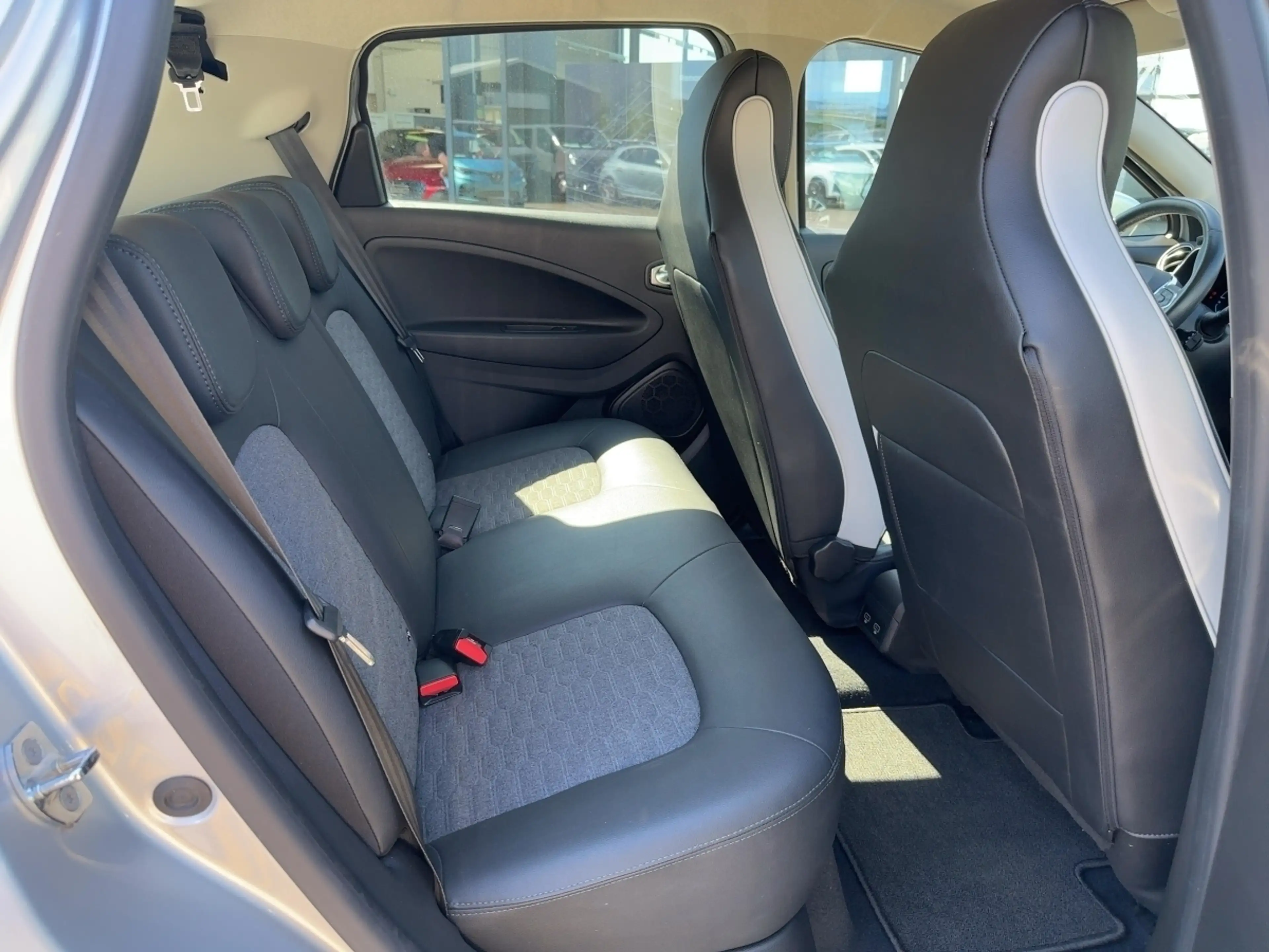 Renault ZOE R135 Z.E.50 INTENS*Batteriekauf*SHZ*CCS*KAMERA* — photo 12
