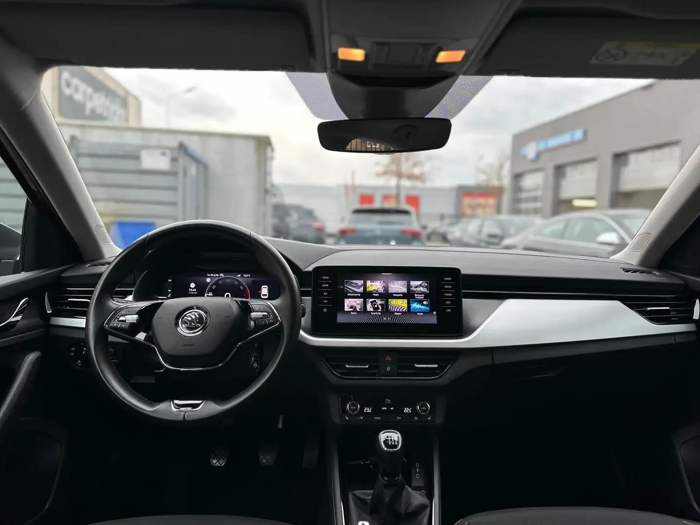 Skoda Scala 1.0 TSI Greentech 110pk CLEVER, Business,camera, d Gris - 2