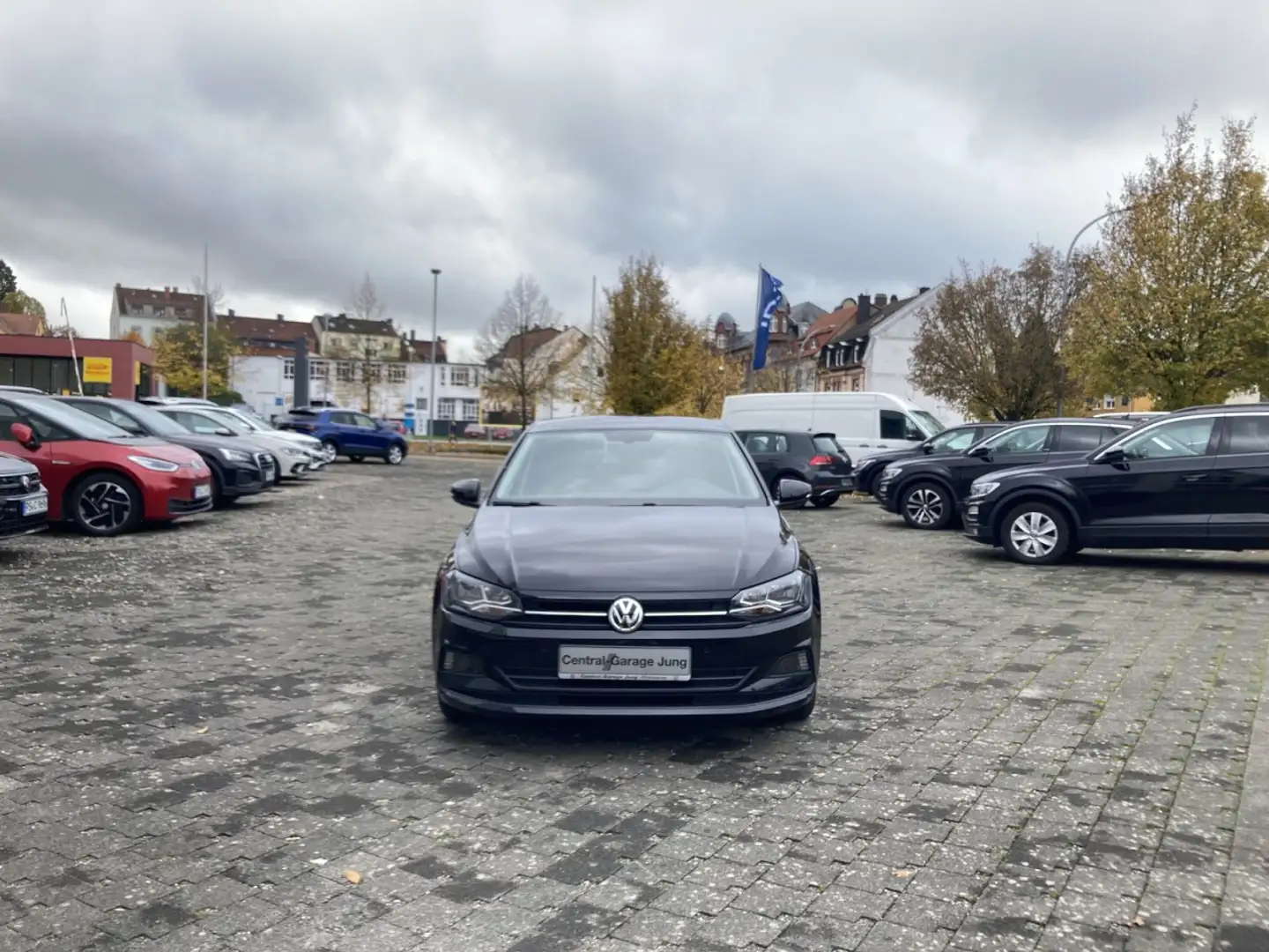 Volkswagen Polo 1,0 IQ.DRIVE Klima Einparkhilfe Sitzheizung Schwarz - 2