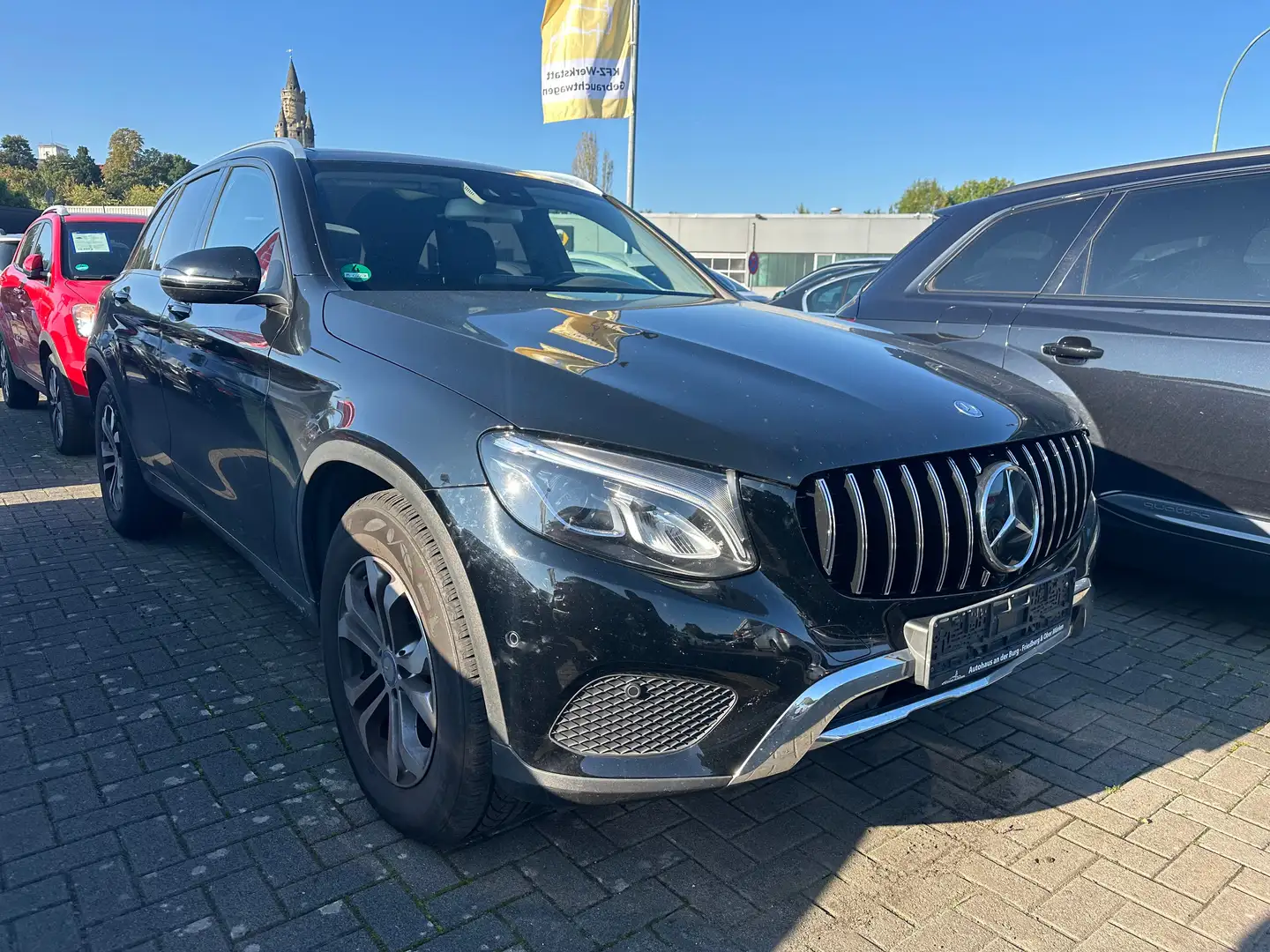 Mercedes-Benz GLC 250 GLC 250 d 4Matic//Ambiente//Pano//AHK Schwarz - 1