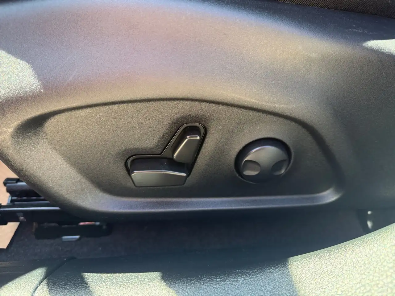 Jeep Compass photo Jeep Compass