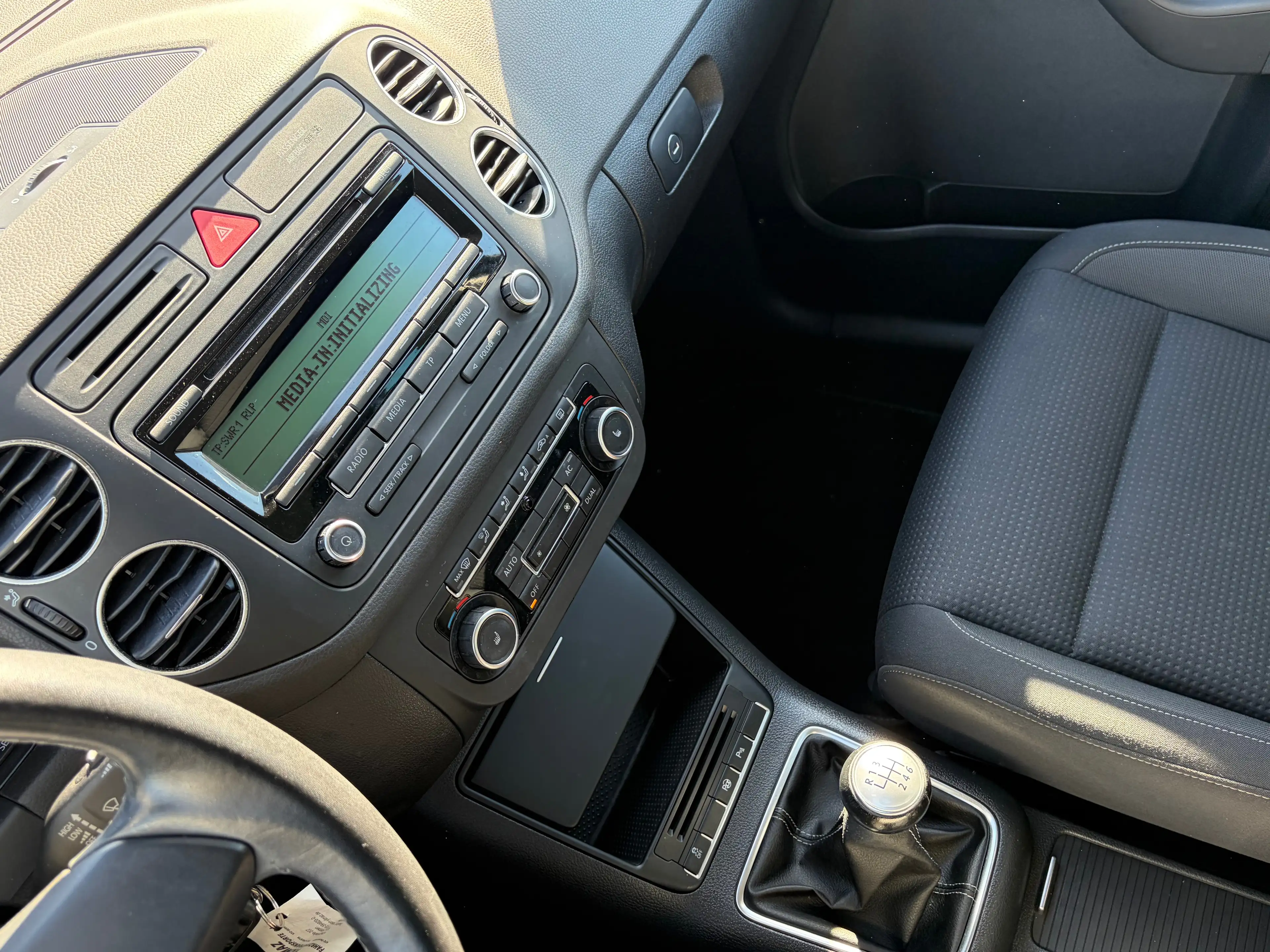Volkswagen Golf Plus 1.Hand*SHZ*Temp.*HU/AU Neu*Scheckheftge.*ALU — photo 13