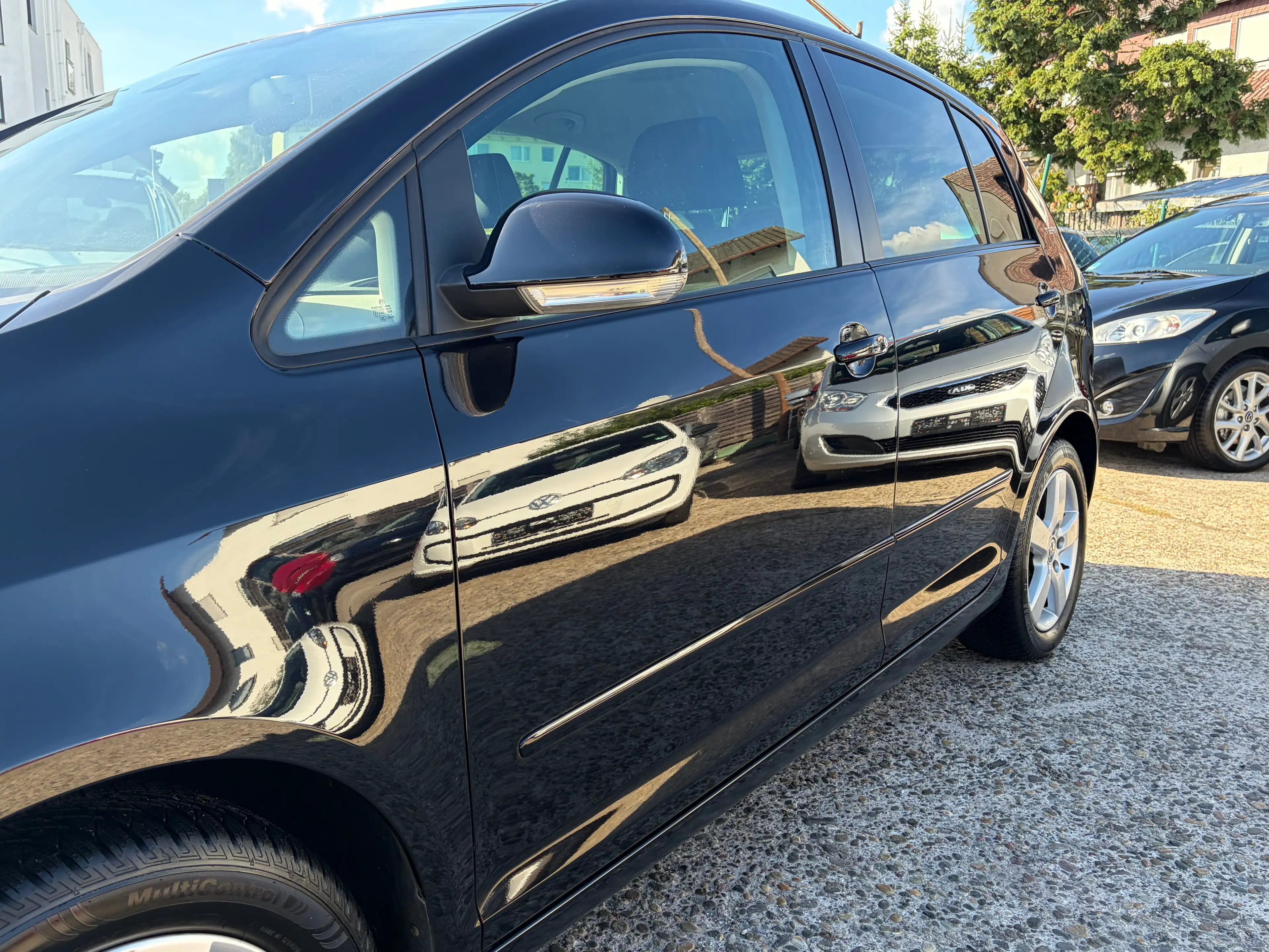 Volkswagen Golf Plus 1.Hand*SHZ*Temp.*HU/AU Neu*Scheckheftge.*ALU — photo 3