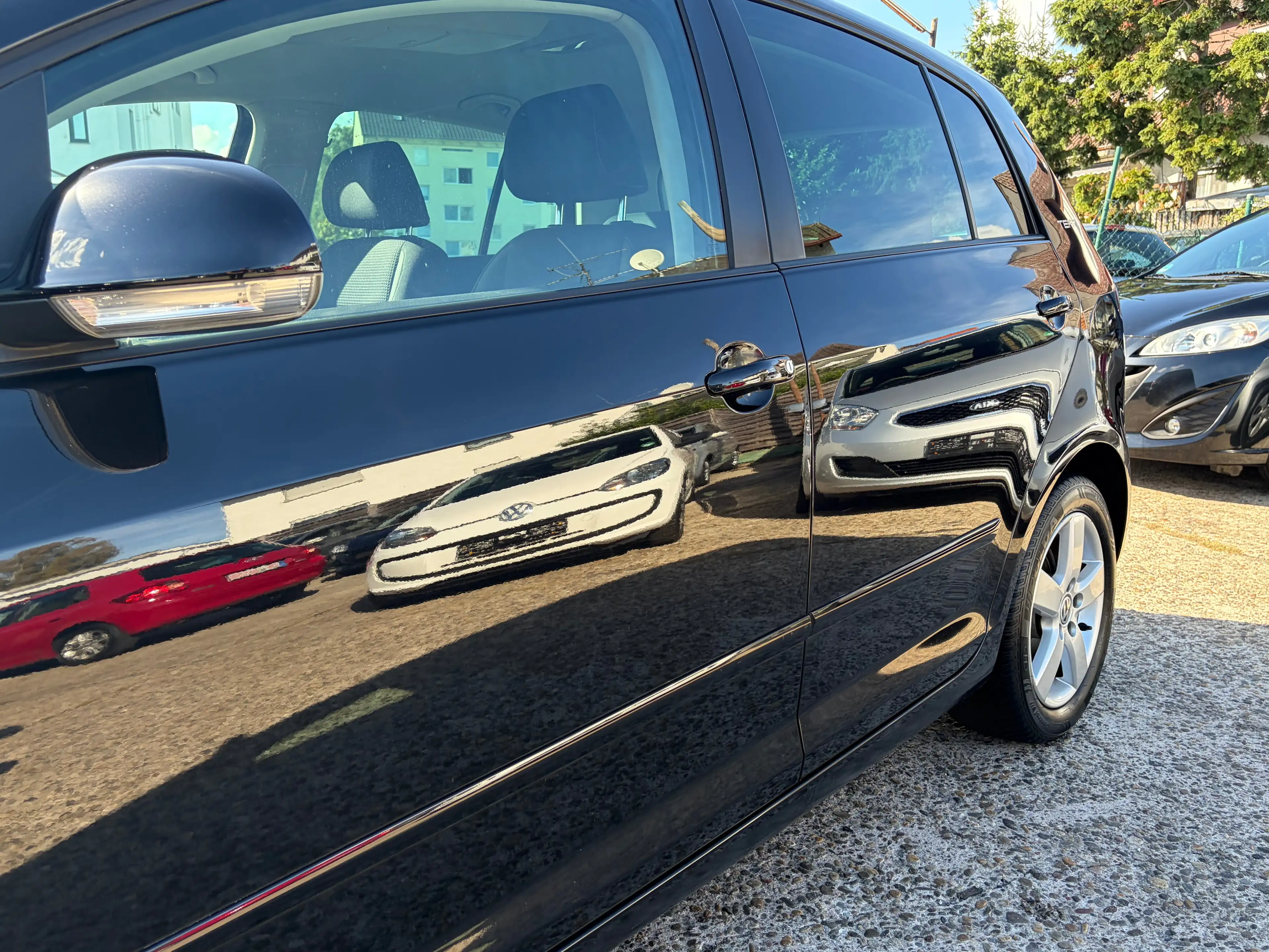 Volkswagen Golf Plus 1.Hand*SHZ*Temp.*HU/AU Neu*Scheckheftge.*ALU — photo 4