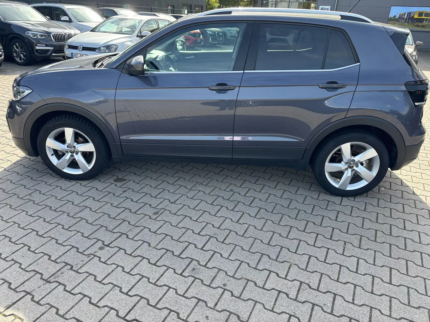 Volkswagen T-Cross Style Kamera, LED , 8-fach bereift, App-Connect Grau - 2