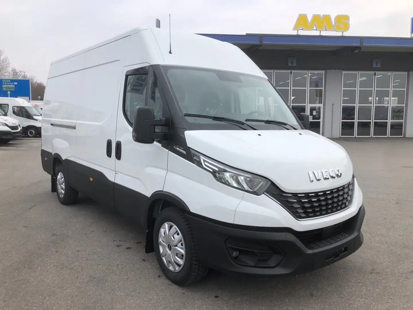 Iveco Daily Automatik LED Kamera L3H2 NETTO €40.900,- Weiß - 1