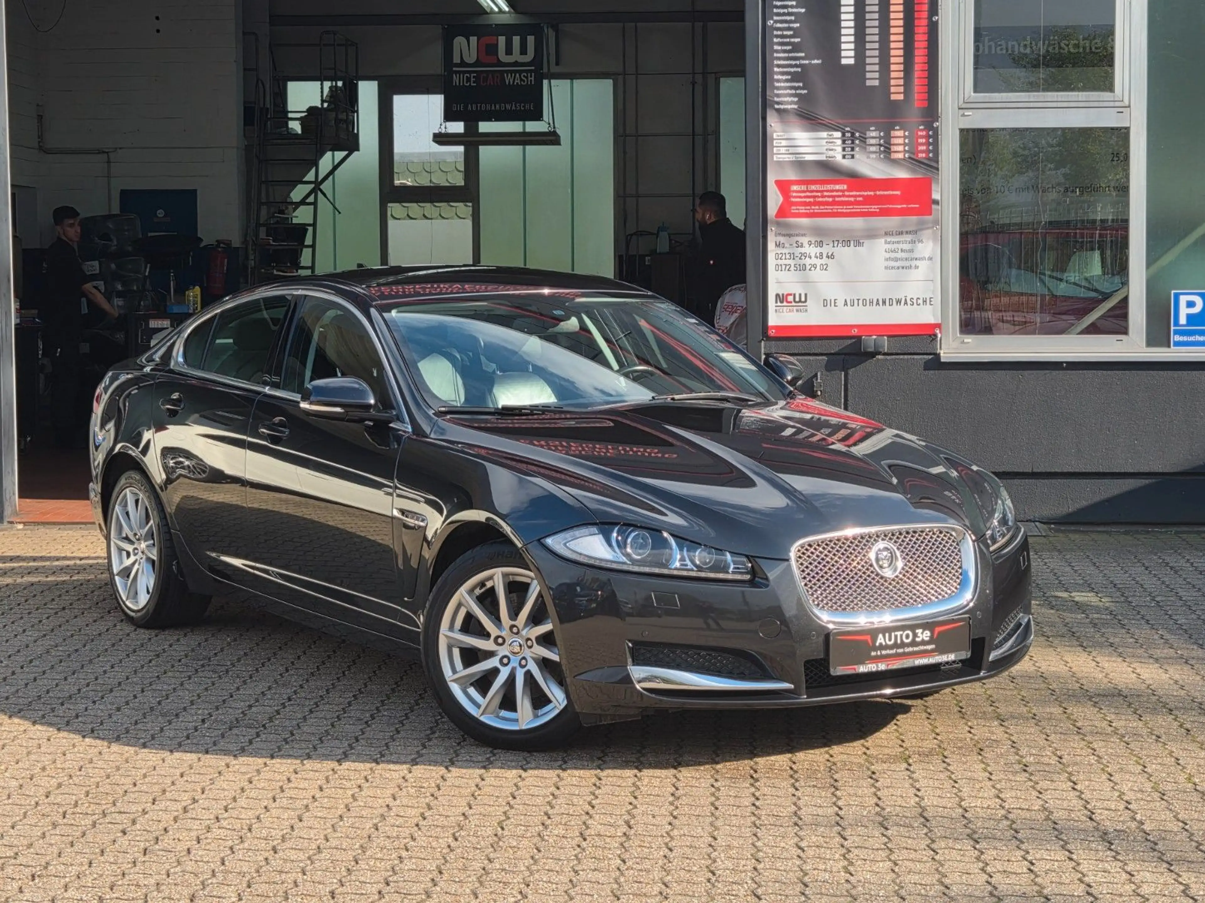 Jaguar XF 2.2 Diesel Leder Xenon PDC 18"