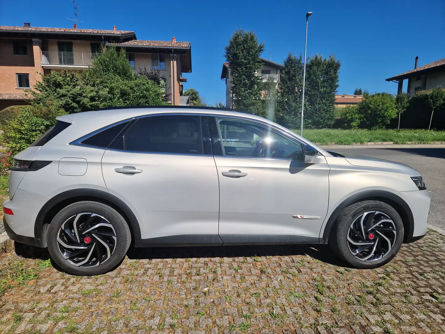 DS Automobiles DS 7 Crossback DS 7 Crossback e-tense plug-in 4WD Grigio - 1