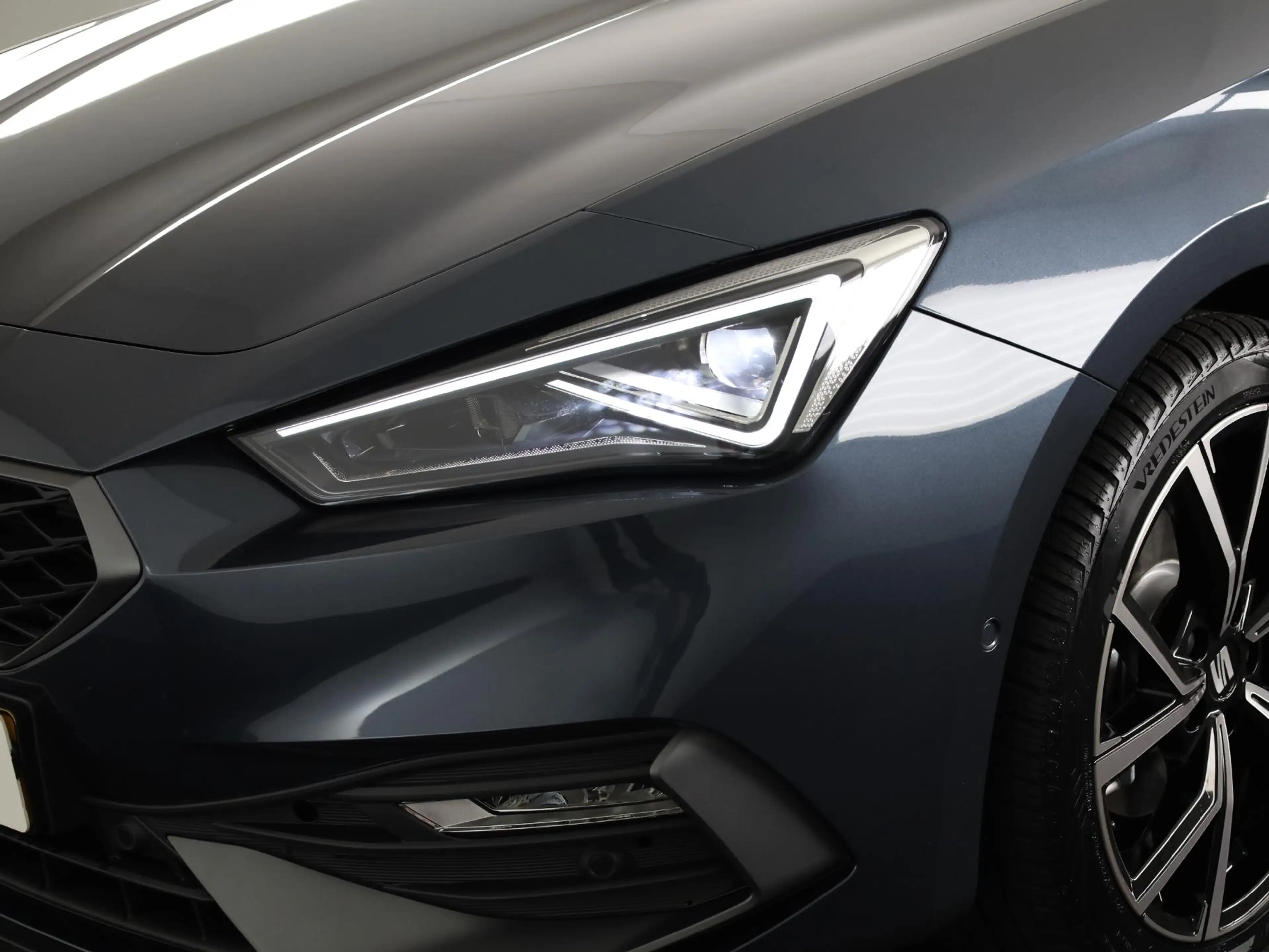 SEAT Leon e-Hybrid Sportstourer 1.5 TSI Style Business Intense 204pk — photo 15