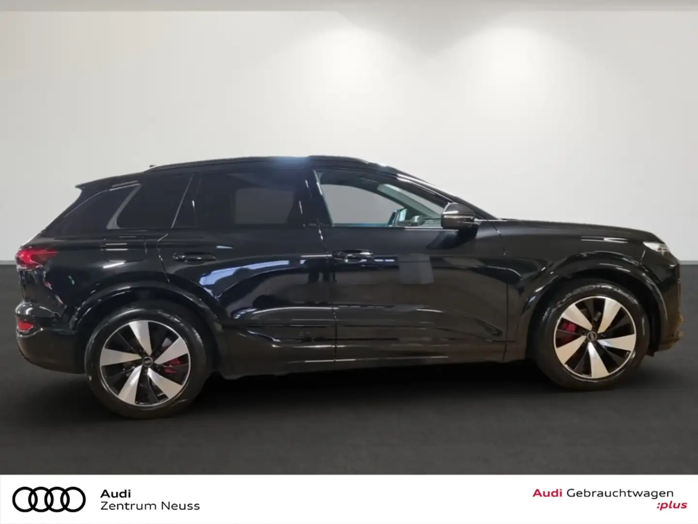 Audi Q6 e-tron SUV quattro PANO TECH-PRO HUD B&O Schwarz - 2