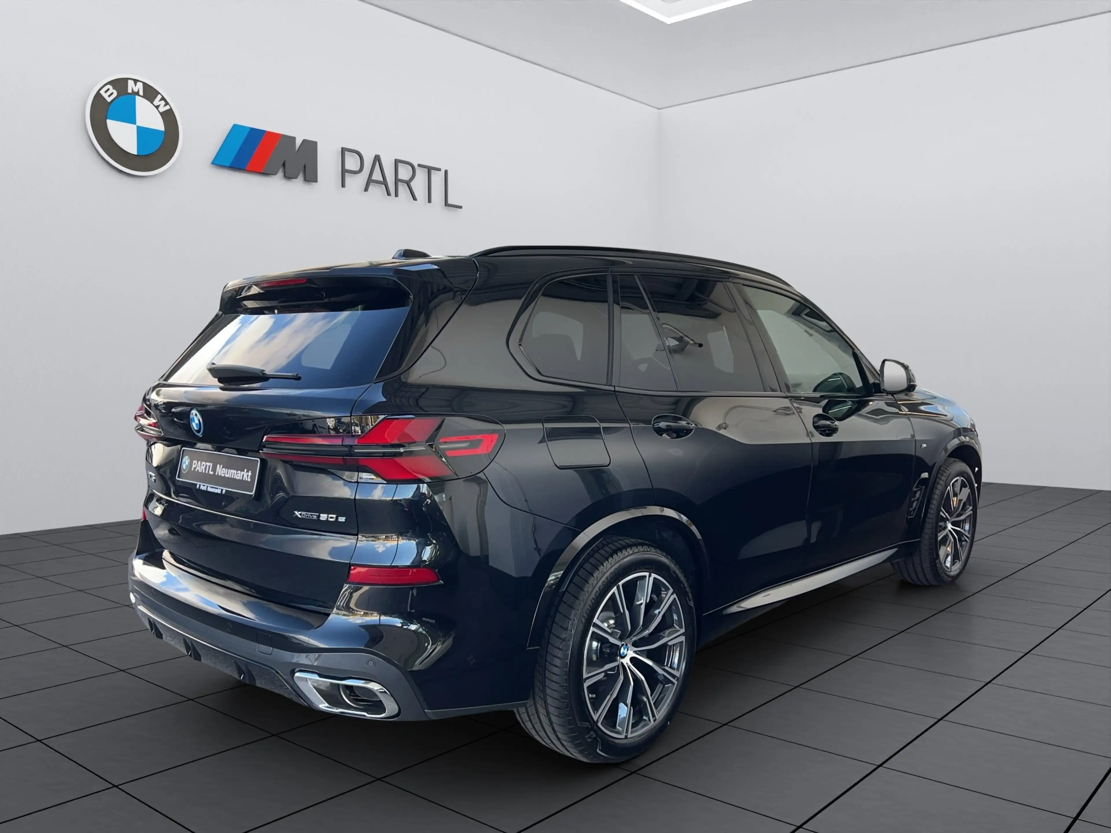 BMW X5 xDrive50e M-Sport ACC 360° AHK Pano LUFT — photo 4