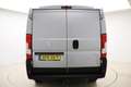 Peugeot Boxer 330 2.2 BlueHDi L1H1 Premium 140 PK | Handgeschake Grijs - thumbnail 7