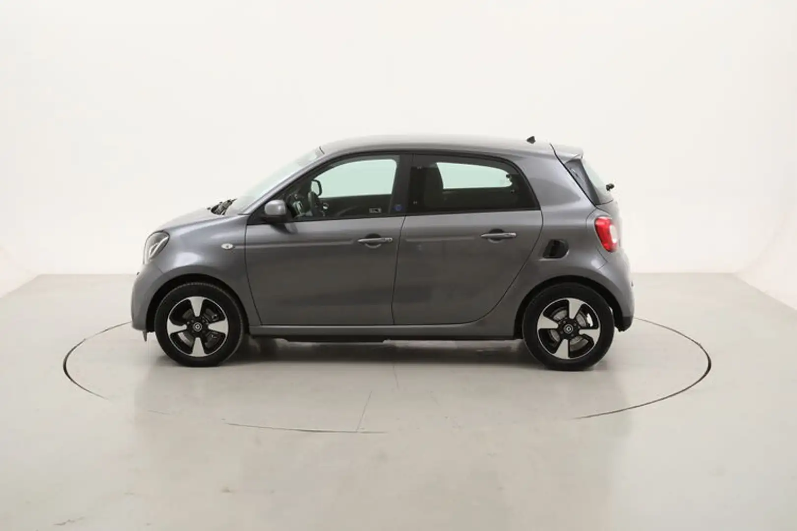 smart forFour Passion Elettrico 82CV Gris - 2