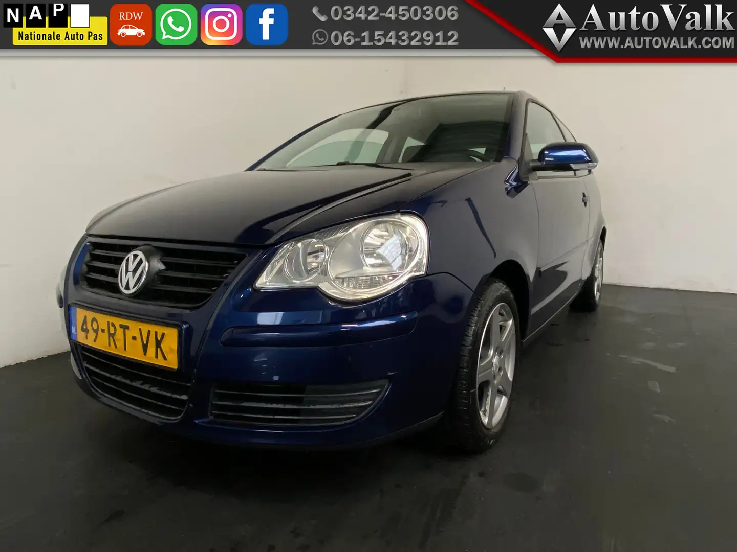 Volkswagen Polo 1.4-16V Turijn. Elek Pakket. Airco APK 10-26! Bleu - 1