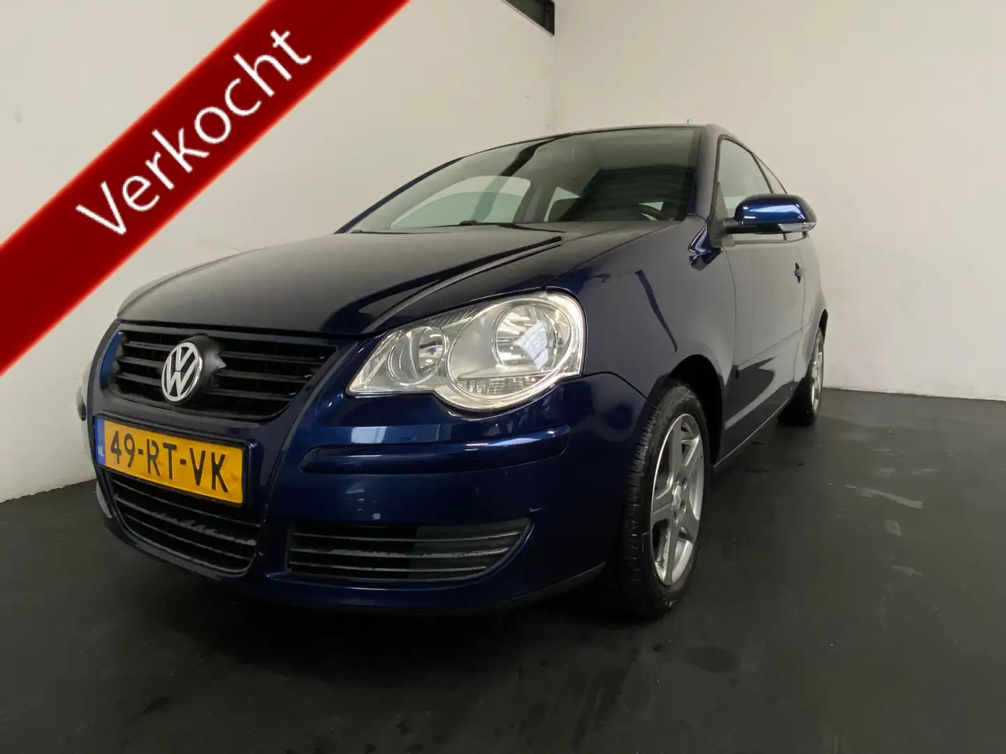 Volkswagen Polo 1.4-16V Turijn. Elek Pakket. Airco APK 10-26! Bleu - 1