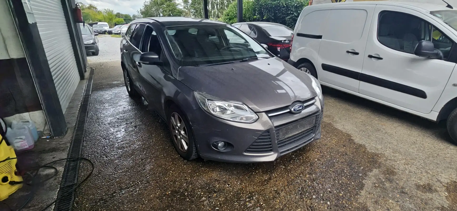 Ford Focus SW 1.6 TDCi 105 ECOnetic Technology 99g Titanium - 1