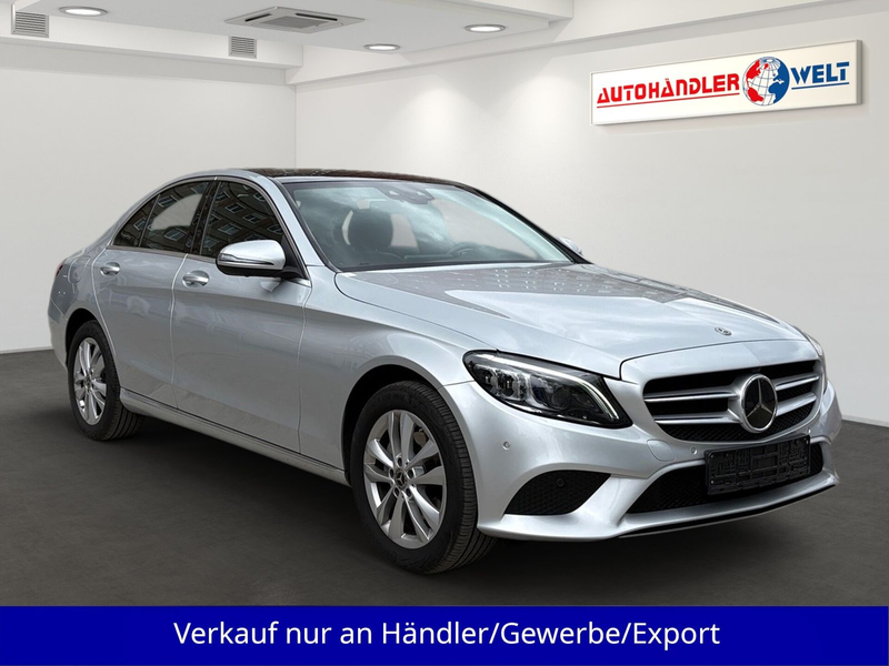 Mercedes-Benz C 200 C200 4Matic Automatik LED VC SHZ Navi Pano PDC — photo 3