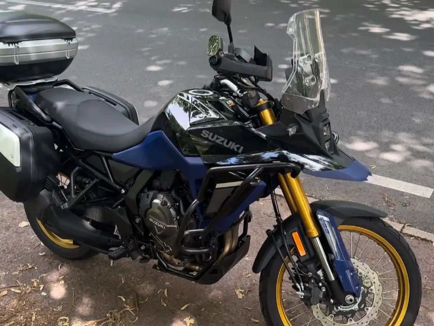 Suzuki SV 650 Negro - 1