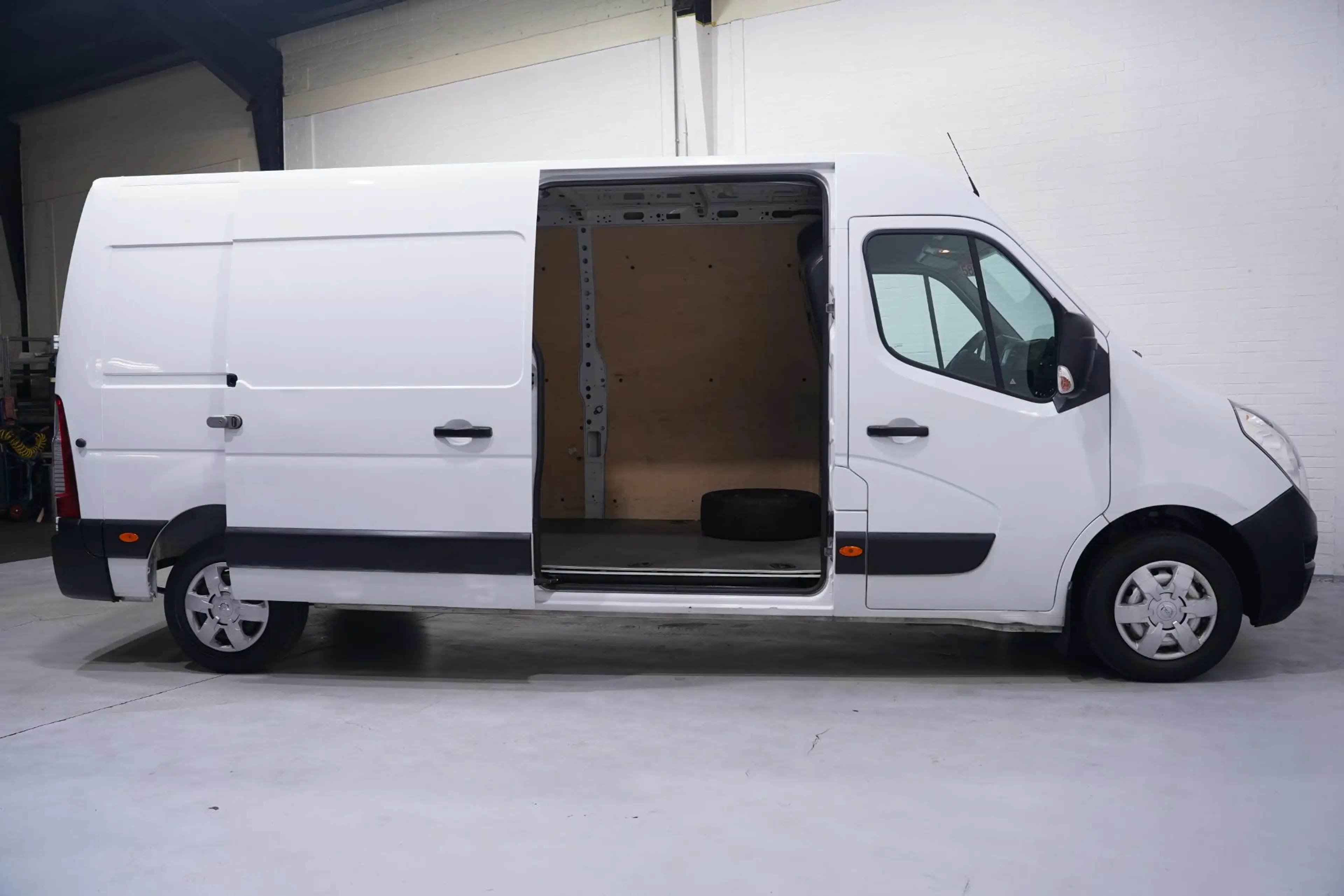 Opel Movano 2.3 CDTI BiTurbo 145pk L3H2 Navi, Airco, PDC, APK — photo 9