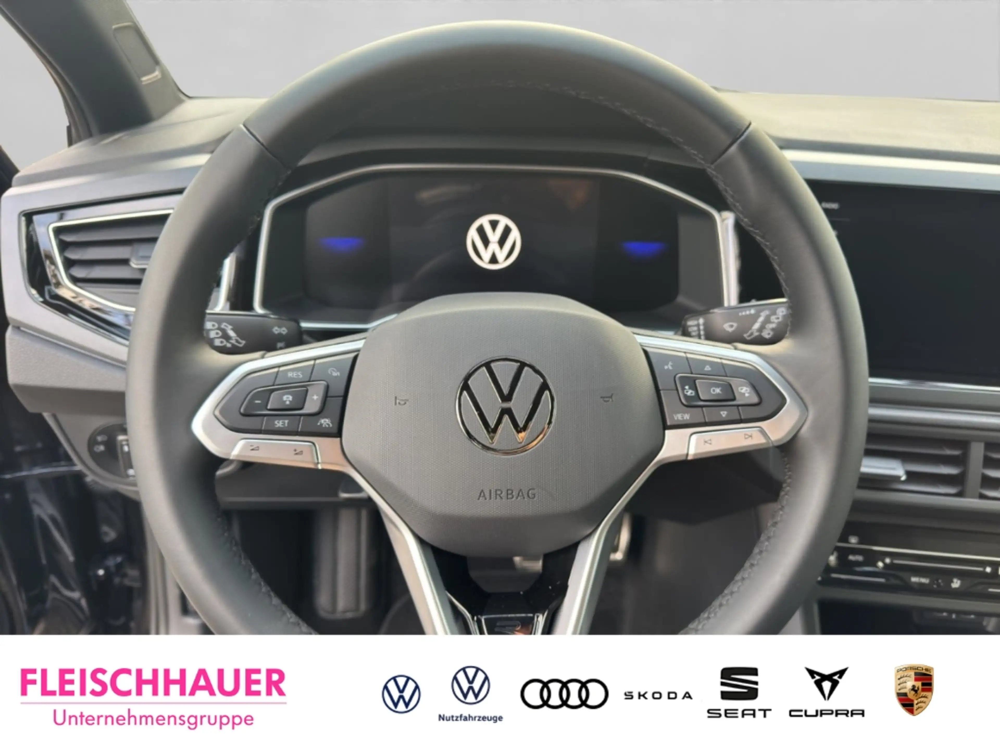 Volkswagen Polo VI R-Line 1,0 l TSI 95 PS 5-Gang IQ.Drive Rear Vie — photo 8