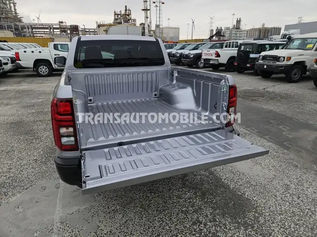 Mitsubishi L200 Pick-up Sportero GLS  2.4L TURBO DIESEL AUTOMATIQUE 4X4 - EXPORT OUT EU TROPICAL VERSION
