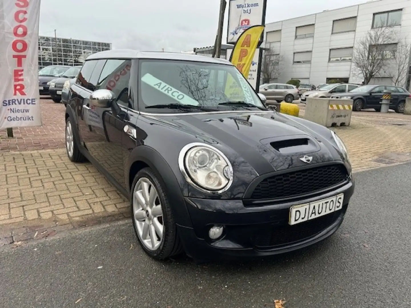 MINI Cooper S 1.6 COOPER S CHILI Černá - 2