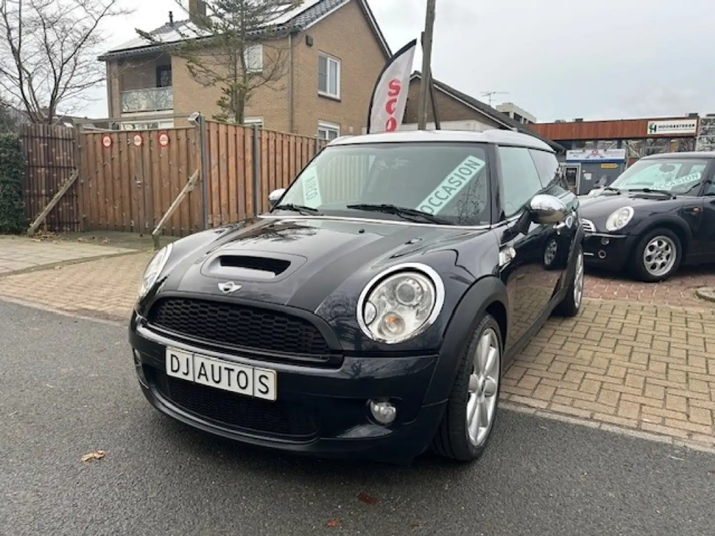 MINI Cooper S 1.6 COOPER S CHILI Černá - 1