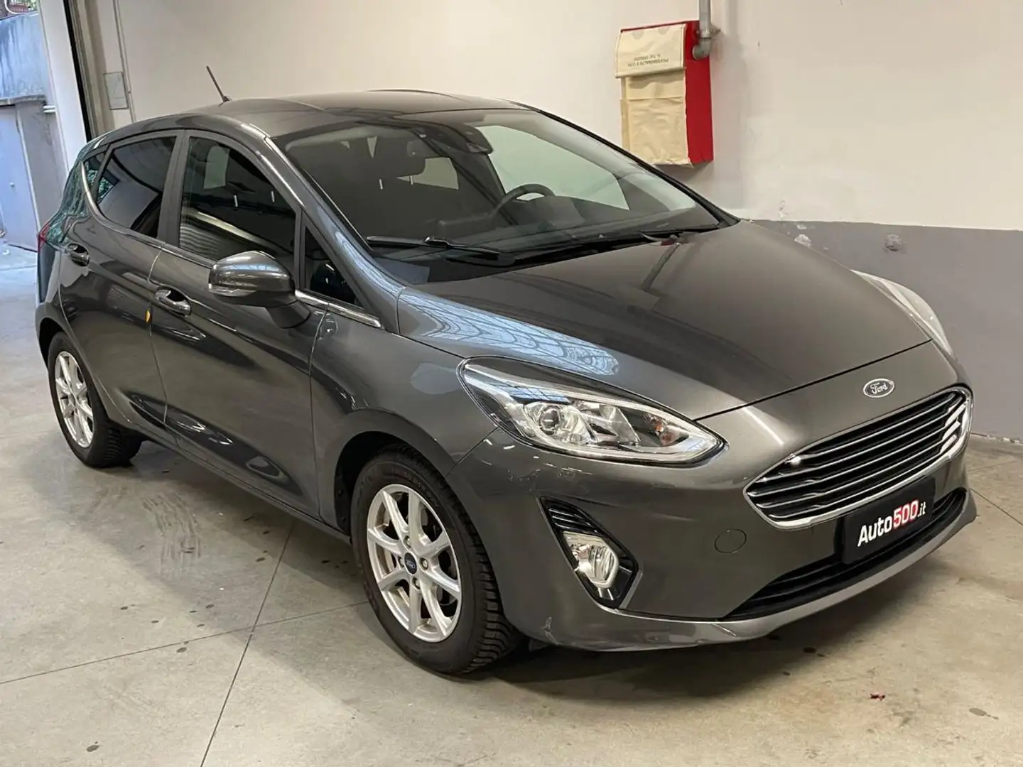 Ford Fiesta 1.0 Ecoboost Hybrid 125 CV 5 porte Titanium Grigio - 2