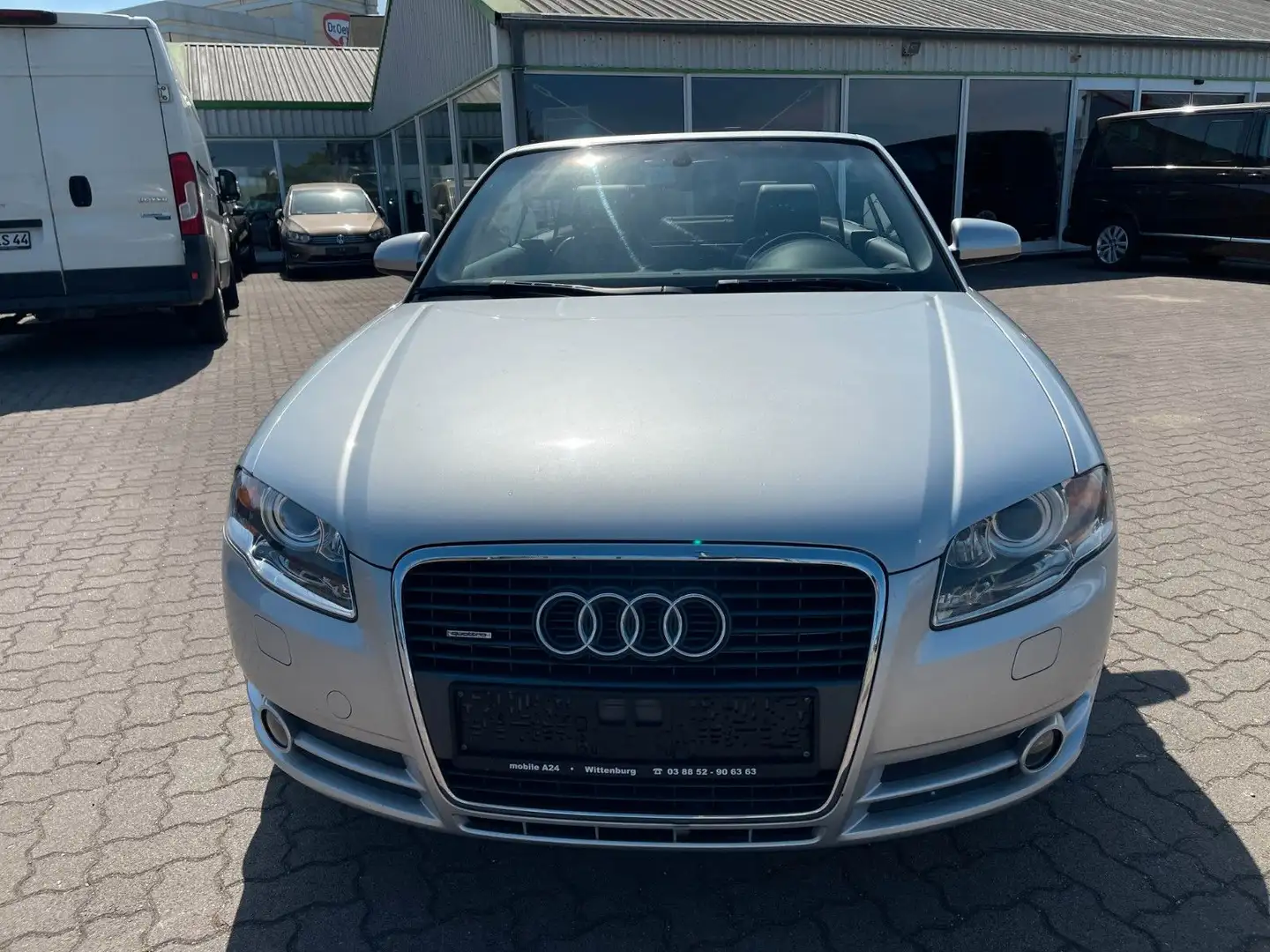 Audi A4 Cabriolet 3.2 FSI quattro 6.Gang SELTEN! Zilver - 2