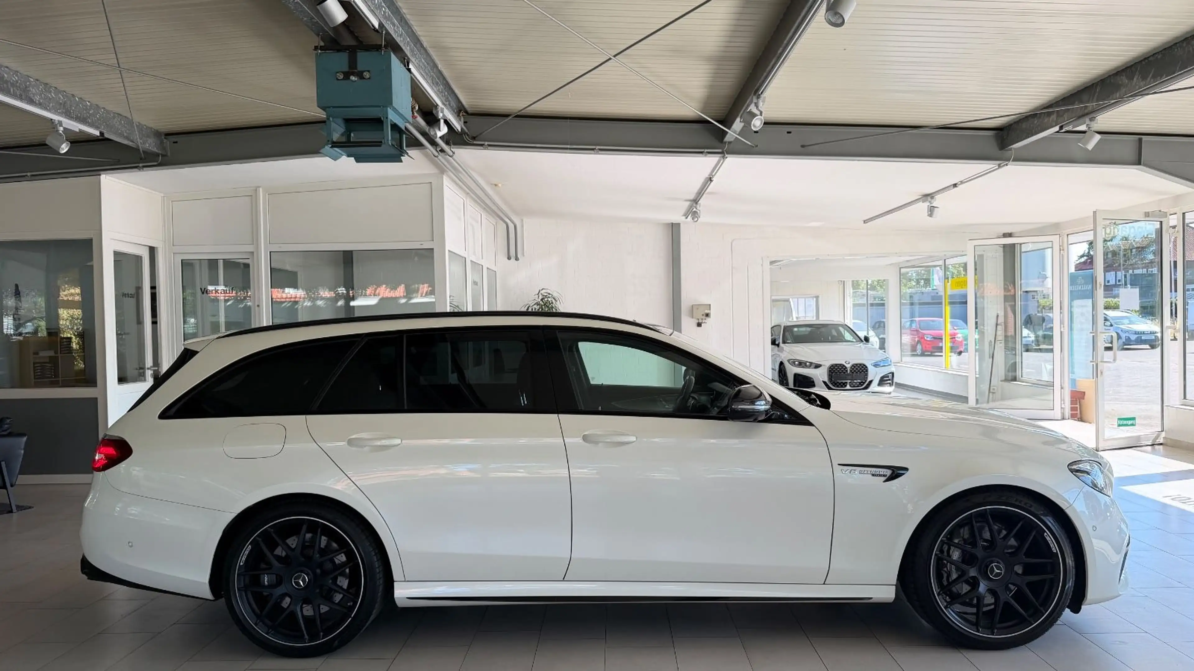 Mercedes-Benz E 63 AMG T 4Matic | WIDESCREEN | PANO | 360° — photo 6