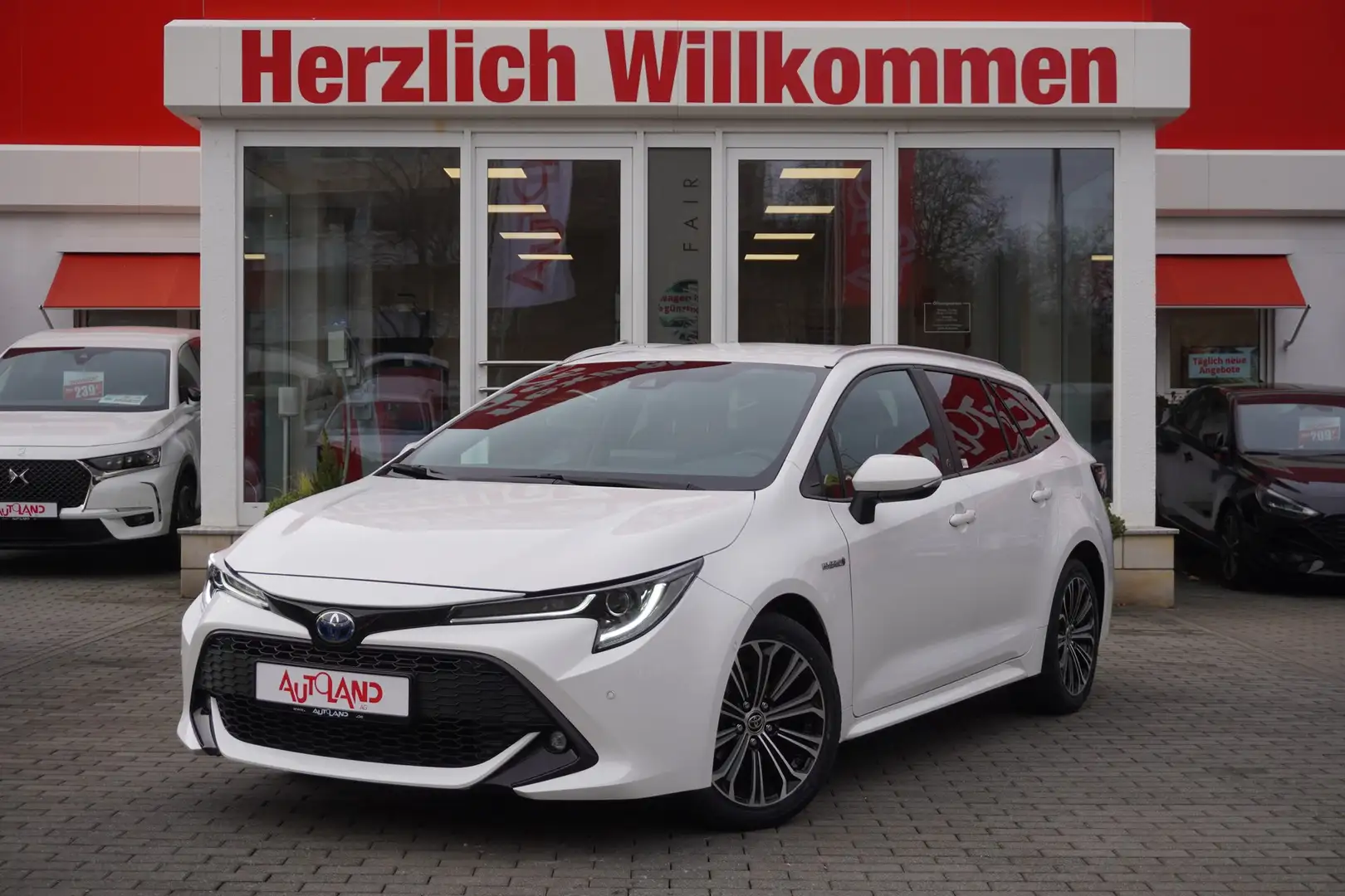 Toyota Corolla 1.8 Hybrid TS Team D LED ACC DAB PDC Weiß - 2