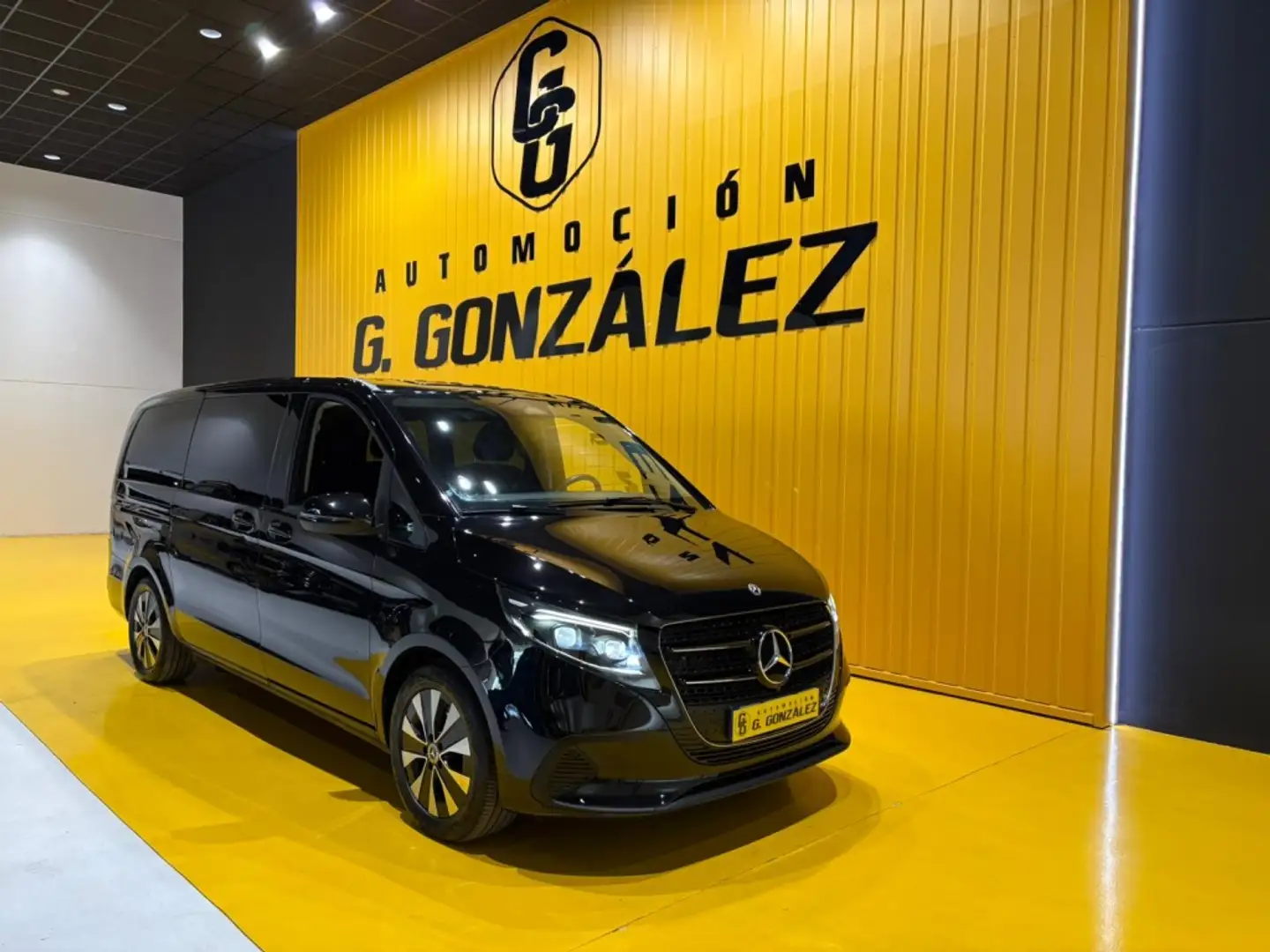 Mercedes-Benz V 250d Largo Style Negro - 1