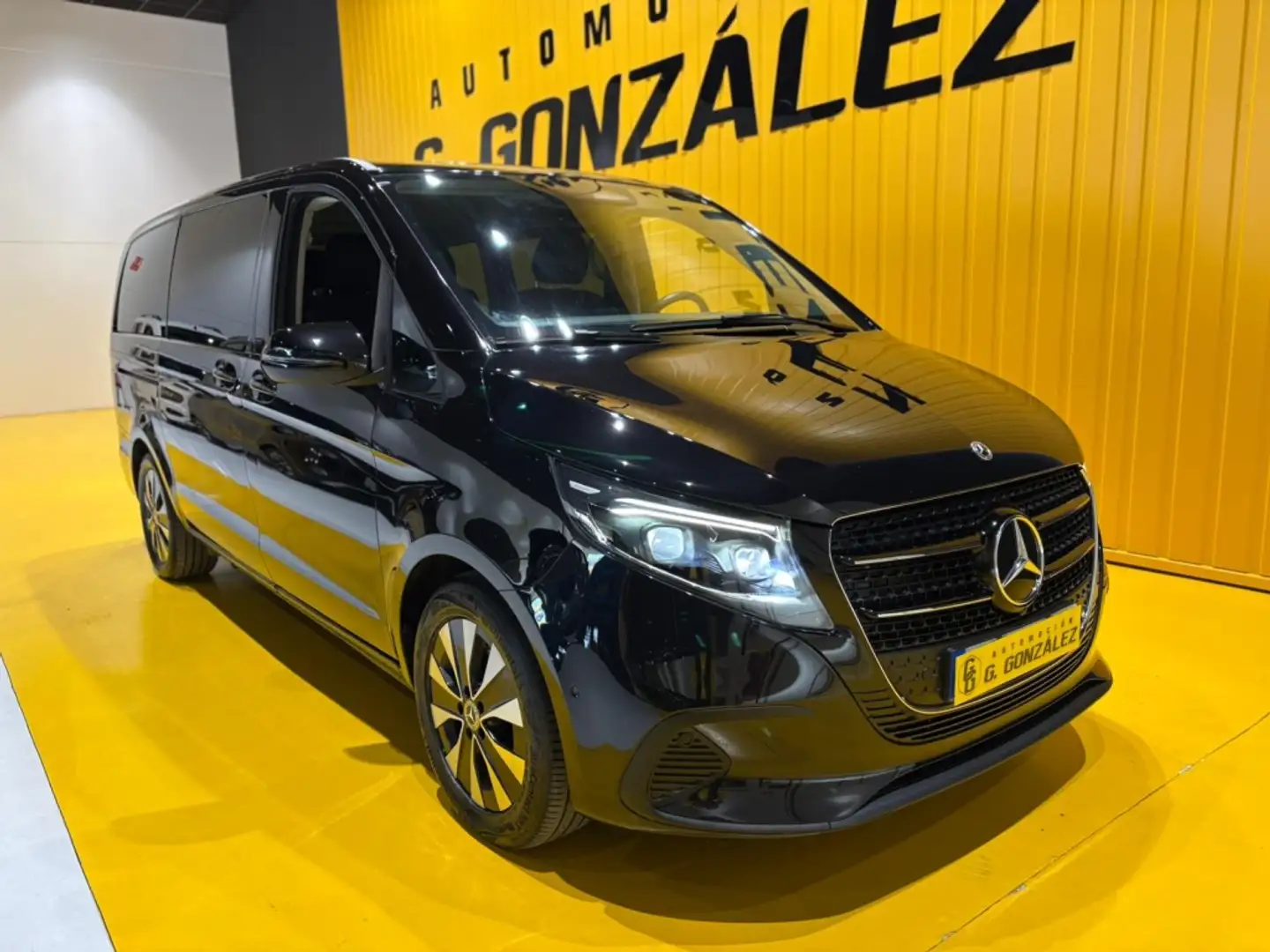 Mercedes-Benz V 250d Largo Style Negro - 2
