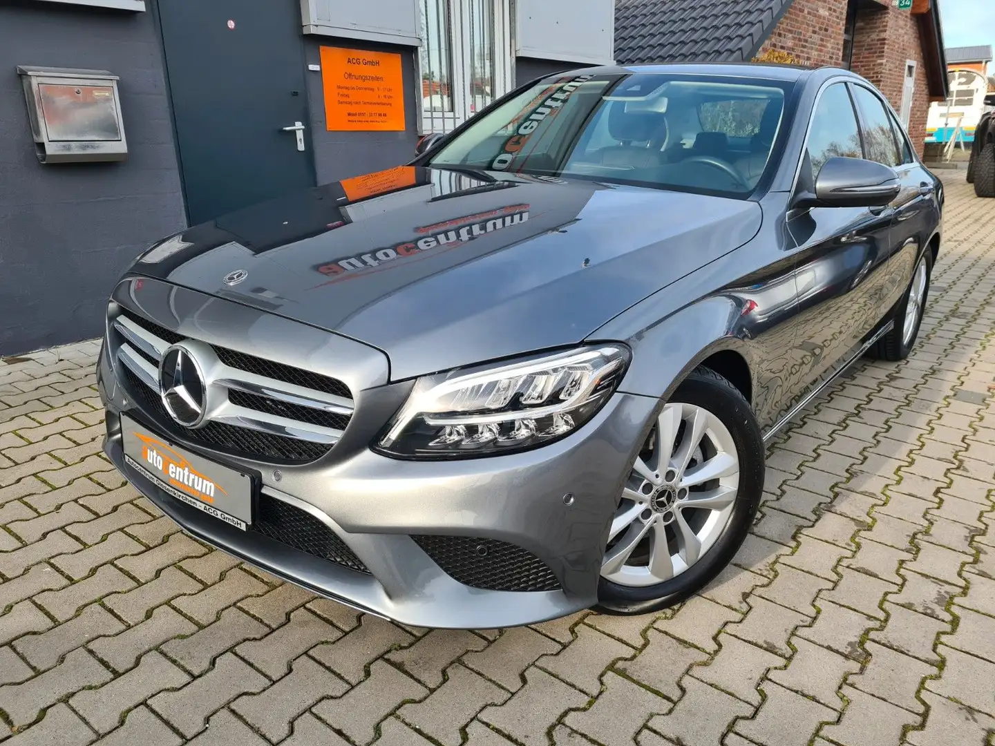 Mercedes-Benz C 180 CGI 2x Avantgarde*LED*DAB*AHK*RF-Kamera Gris - 2